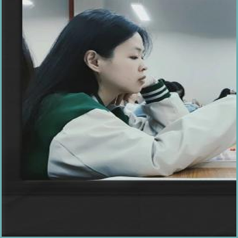 武汉设计工程学院-黄雅洁-站长